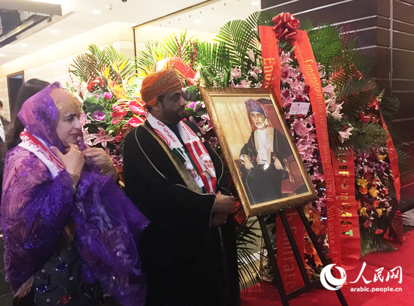 سفارة عمان لدى بكين تقيم حفل استقبال بمناسبة العيد الوطني الـ 45
