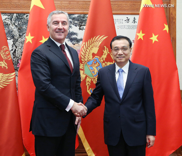رئيس مجلس الدولة الصيني يجتمع مع رئيس وزراء الجبل الأسود لبحث العلاقات