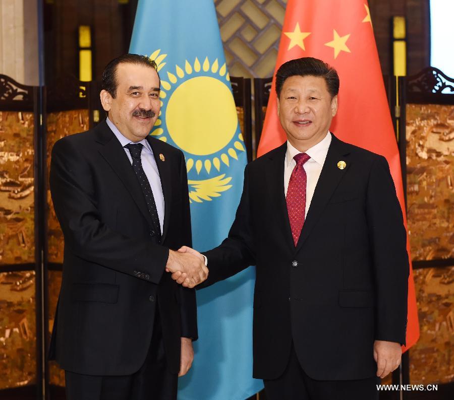 شي يدعو إلى تعاون اقتصادي أوثق بين الصين وكازاخستان
