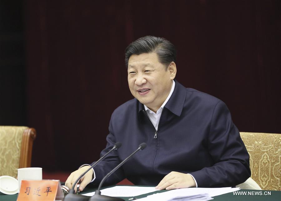 عقد الرئيس الصيني شي جين بينغ الندوة لتعزيز تنمية الحزام الاقتصادي على نهر يانغتسي في تشونغتشينغ 5يناير وألقى كلمة.