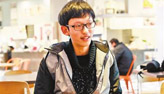 طالب صيني يلتحق بجامعة نيويورك أبوظبي المعروفة بنسبة القبول الأدني فى العالم