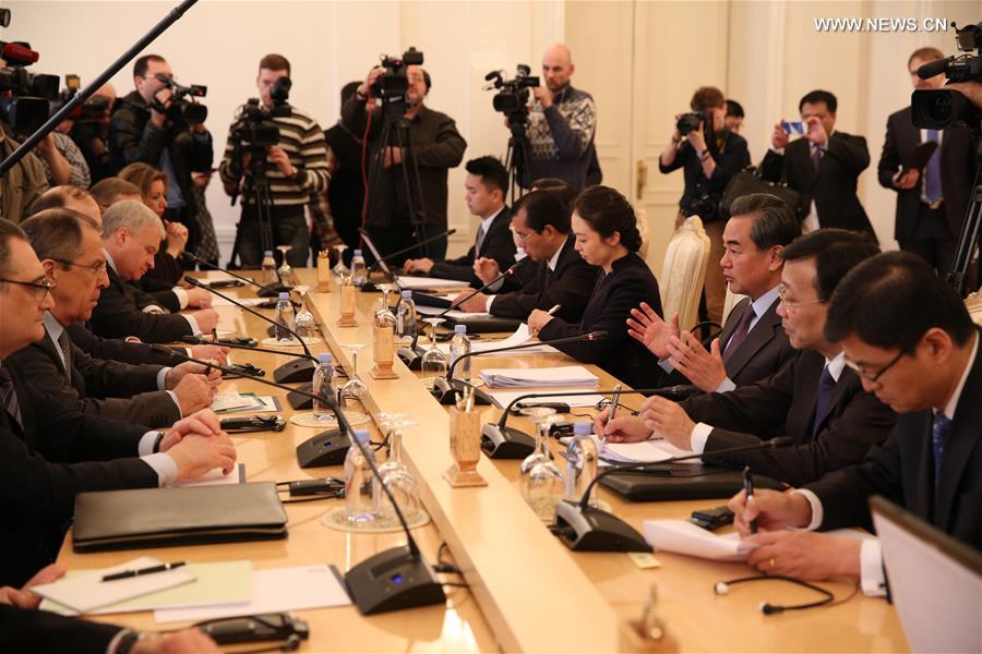 وزير الخارجية الصيني: الصين تثق فى علاقاتها مع روسيا