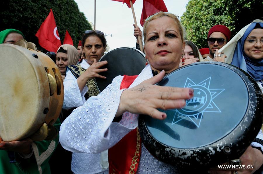 تونس تحتفل بالذكرى ال60 للاستقلال الوطني