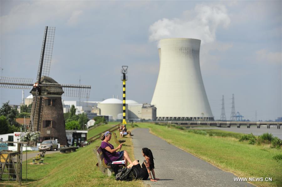 تقرير: اخلاء محطات نووية فى بلجيكا كاجراء احترازي