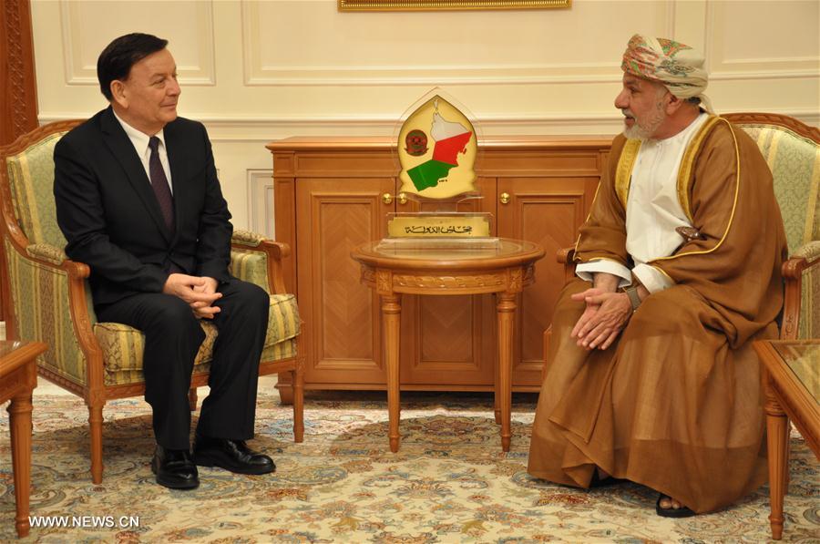 مباحثات صينية عمانية لتعزيز العلاقات الثنائية في شتى المجالات