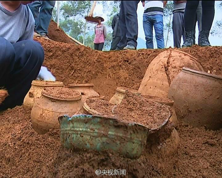 اكتشاف مقبرة تعود لأسرة هان في جنوبي الصين