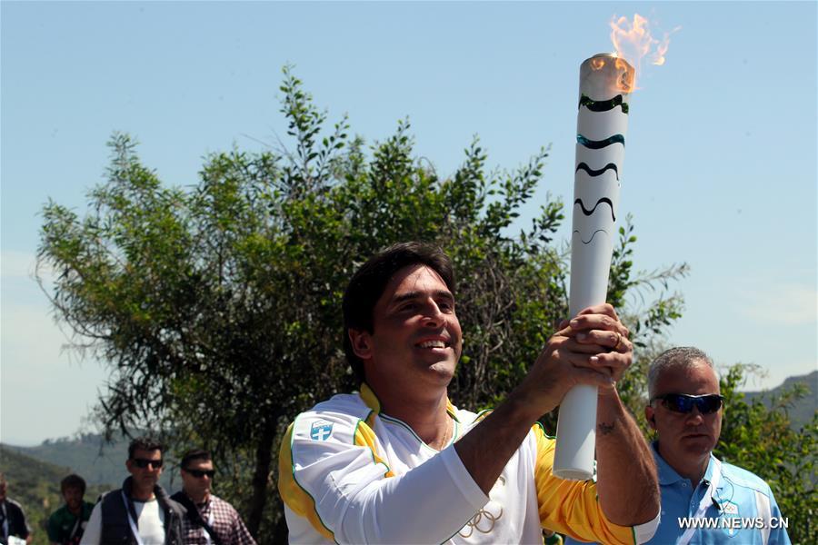 أولمبياد ريو: انطلاق نقل الشعلة في أوليمبيا اليونانية