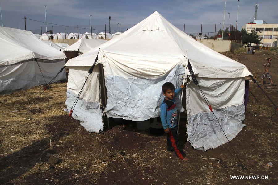 تحقيق إخباري : أكثر من 5 آلاف لاجئ سوري يفرون من تنظيم 