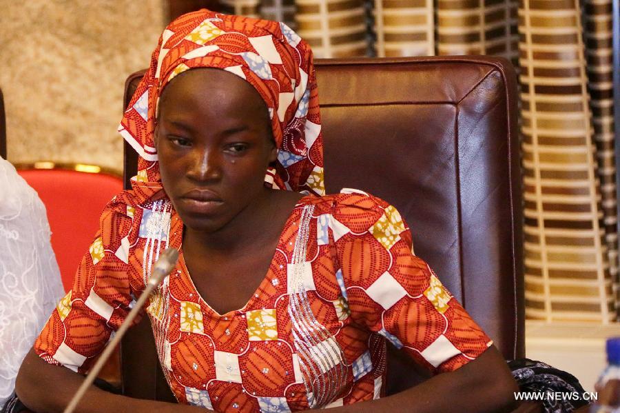 نيجيريا تعلن إنقاذ فتاة أخرى من فتيات شيبوك المخطوفات لدى 