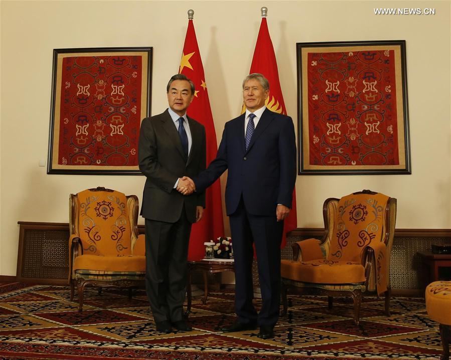 وزير الخارجية: الصين تعزز العلاقات والتعاون مع قرغيزستان