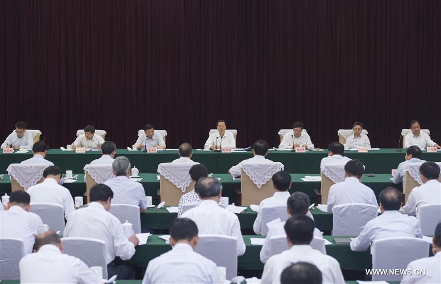 نائب رئيس مجلس الدولة الصينى يؤكد على الإصلاح الهيكلى لجانب العرض
