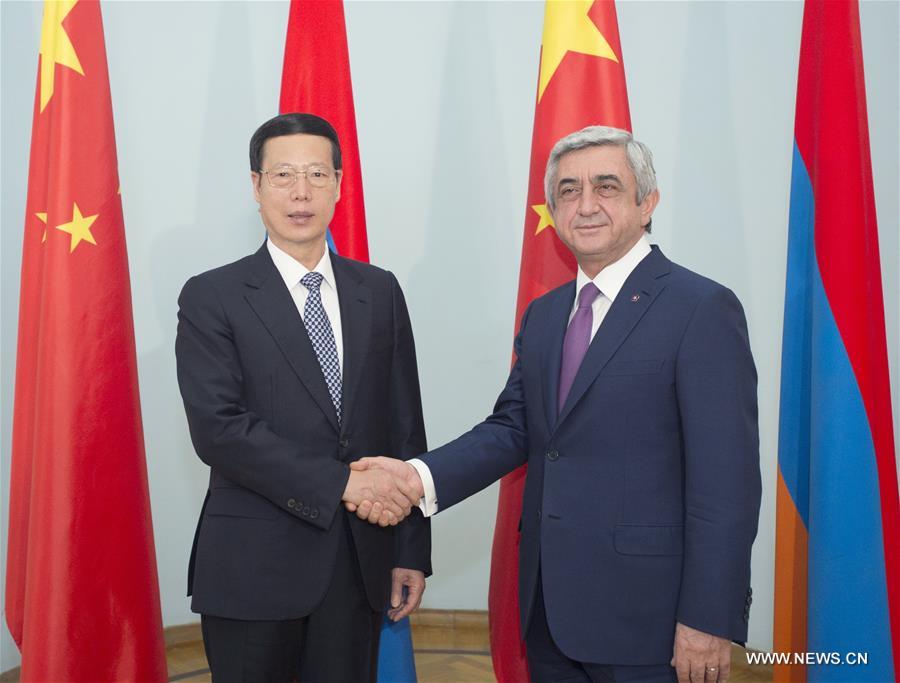 نائب رئيس مجلس الدولة الصيني يدعو إلى تعزيز التضافر بين الإستراتيجيات التنموية مع أرمينيا