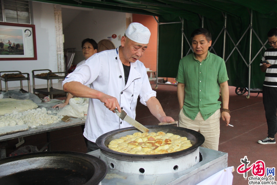 أنشطة ثقافية للاحتفال بعيد دوانوو في جياشينغ