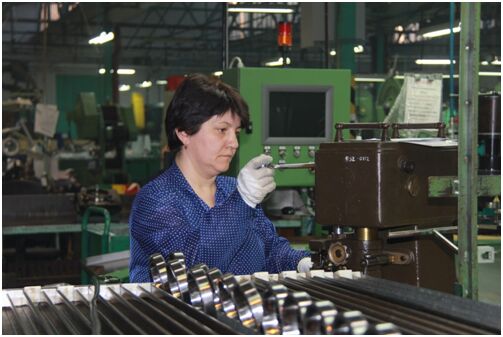 شركة صينية تنقذ مصنعا بولنديا للمحامل الميكانيكية