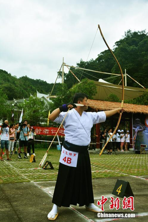مسابقة الرماية التقليدية عبر المضيق تقام في فوجيان