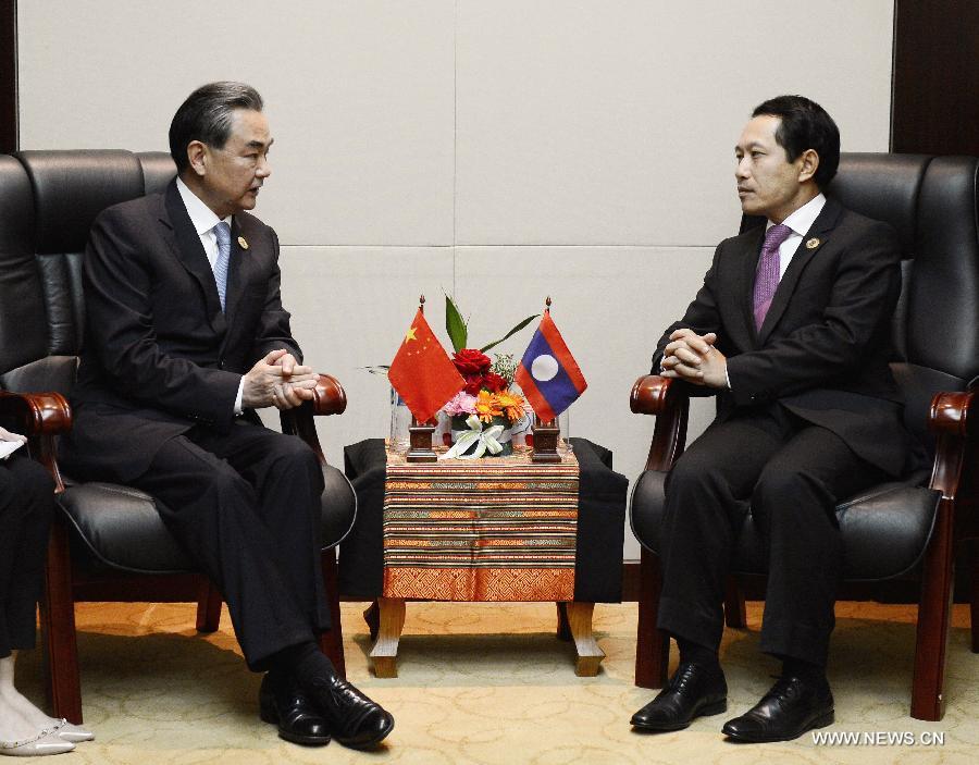 وزير خارجية الصين يشيد بموقف لاوس الموضوعى والعادل من قضية بحر الصين الجنوبى
