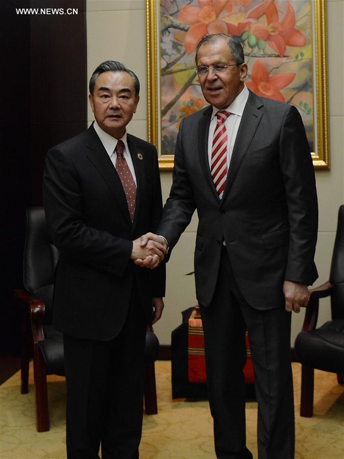 وزيرا خارجية الصين وروسيا يتفقان على الحذر من إشعال قوى خارجية للتوترات الاقليمية