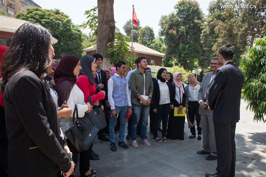 السفارة الصينية بالقاهرة تنظم يومًا مفتوحًا للطلاب والمثقفين