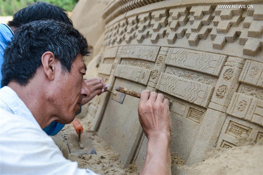 معرض النحت الرملي في شرقي الصين لاستقبال قمة مجموعة الـ20