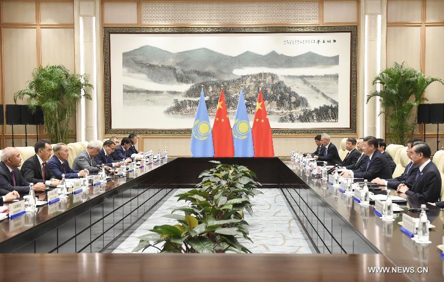 الصين وقازقستان تعلقان آمالا على قمة مجموعة الـ20 لرسم مسار الاقتصاد العالمي