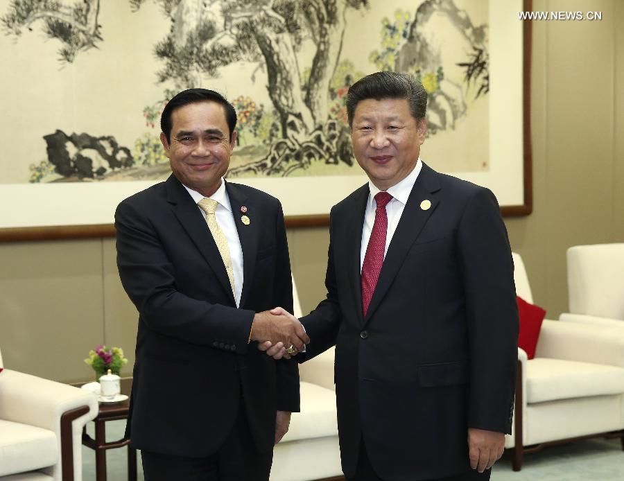 الرئيس شي يحث الصين وتايلاند على تعزيز التعاون