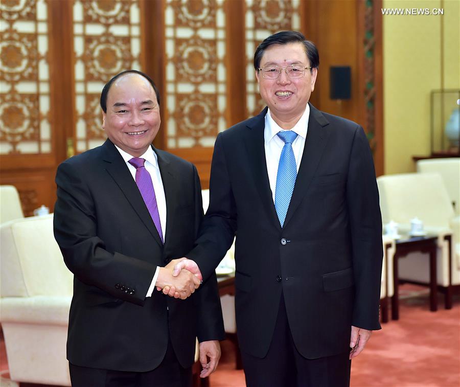الصين وفيتنام تتعهدان بتعزيز التنمية الصحية للعلاقات الثنائية