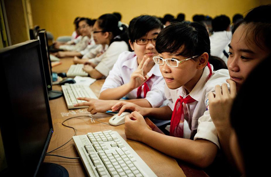 تقرير للأمم المتحدة: الصين والهند تصبحان أكبر سوقين للانترنت في العالم