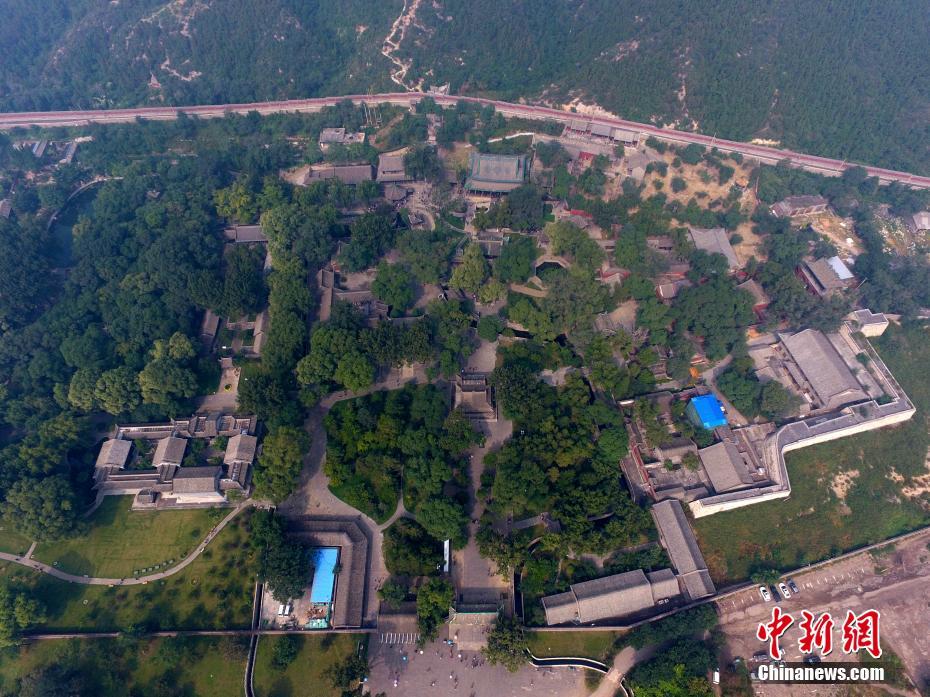 معبد جين لعبادة الأسلاف: أقدم حديقة ملكية في الصين
