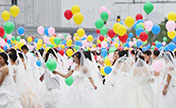 "أكبر تجمع للعرائس" في الصين يدخل كتاب غينيس
