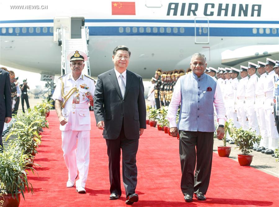 الرئيس الصيني يصل إلى الهند لحضور قمة بريكس