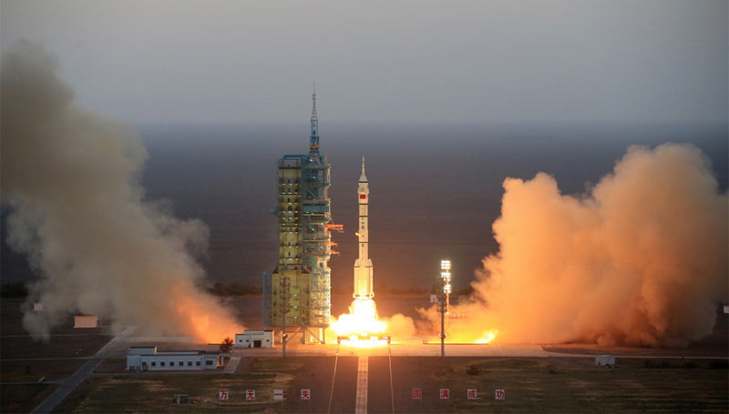 الصين تنجح في إطلاق المركبة الفضائية شنتشو - 11