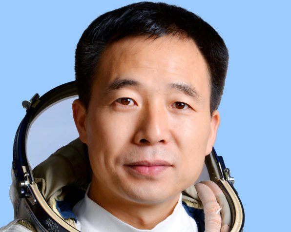 رائد الفضاء الصيني جينغ هاي بنغ