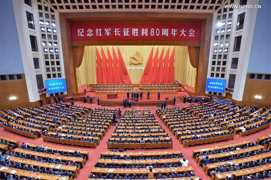الرئيس الصيني شي جين بينغ يطالب ببناء جيش قوي وقوات صلبة