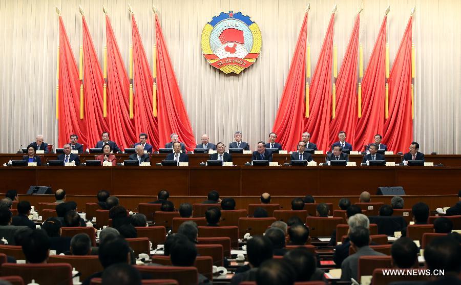 المستشارون السياسيون الصينيون يدرسون روح اجتماع الحزب الشيوعي الصيني الهام