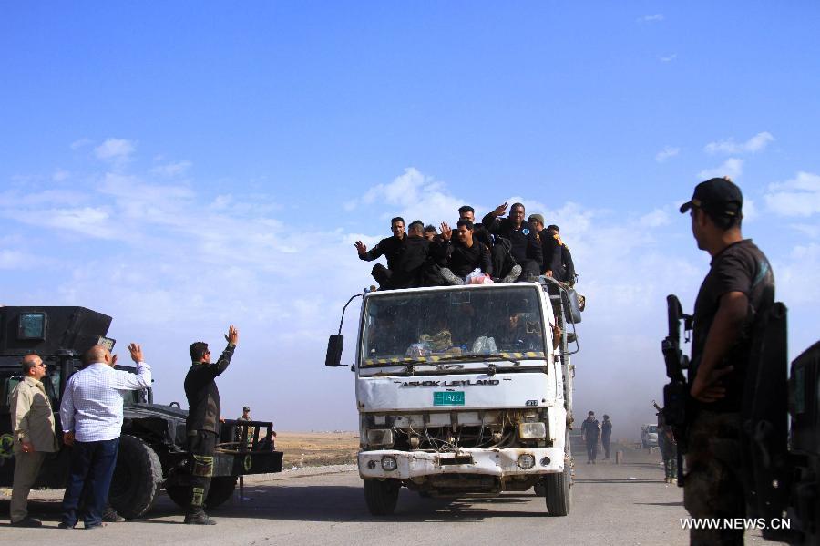 العراق يعلن دخول قوات مكافحة الارهاب أول أحياء مدينة الموصل