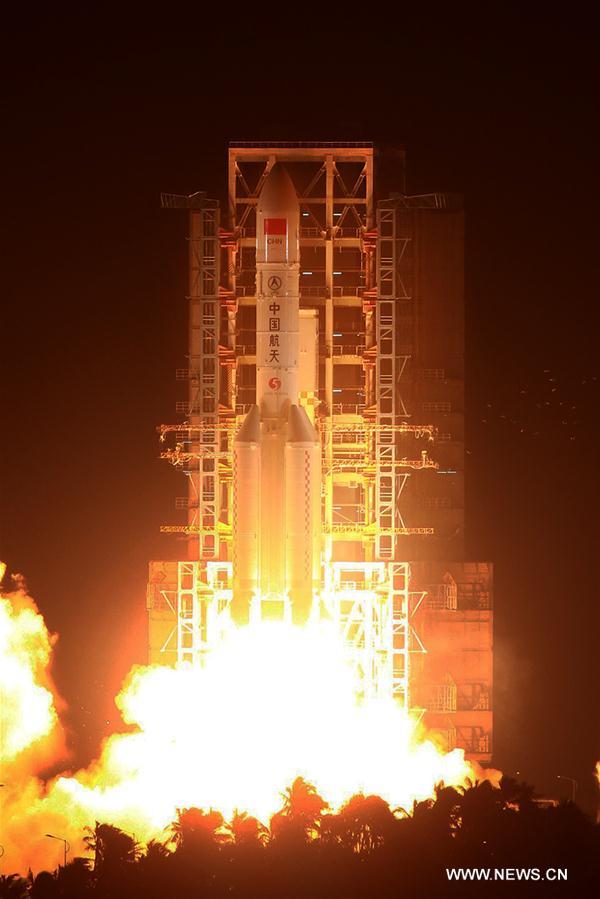 نجاح إطلاق الصاروخ الصينى الحامل الثقيل لونغ مارش-5 