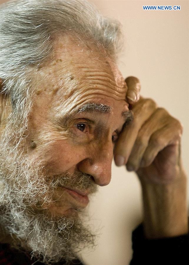 وفاة الزعيم الثوري الكوبي فيدل كاسترو عن عمر يناهز 90 عاما