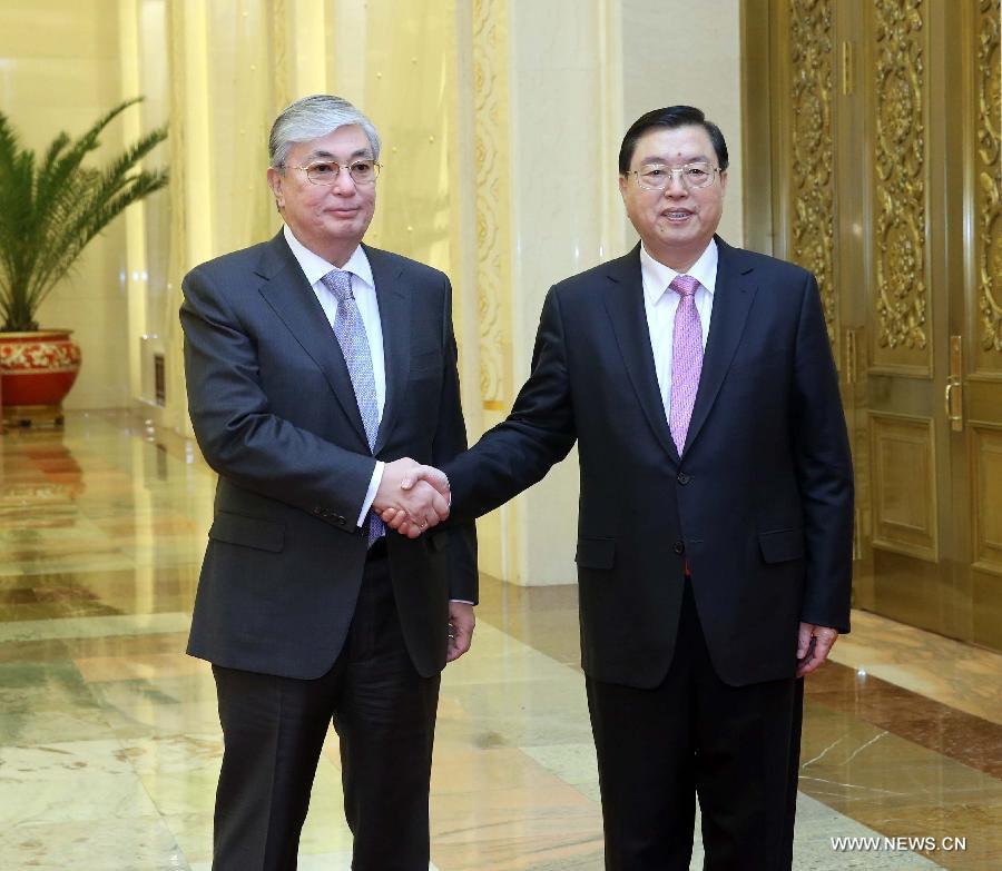 الصين وقازاقستان تتعهدان بتعزيز التعاون البرلماني بينهما