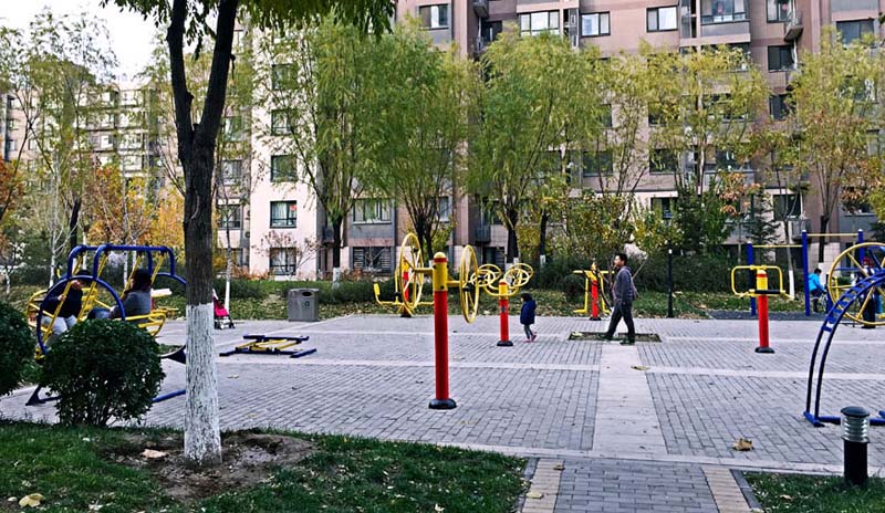 الانشطة الرياضية تصبح شائعة في المجمعات السكنية الصينية