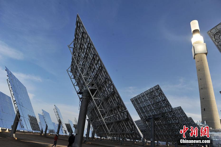 الصين تبني أول محطة كهرباء في آسيا تعمل بالملح المنصهر