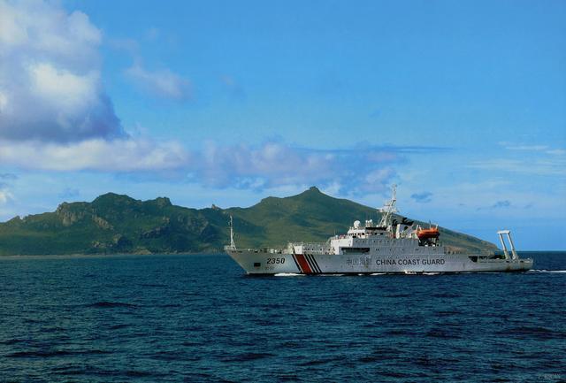 سفن خفر السواحل الصينية تقوم بدوريات فى جزر دياويو