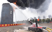 روبوتات الإطفاء لمكافحة الحريق في مقاطعة هوبي