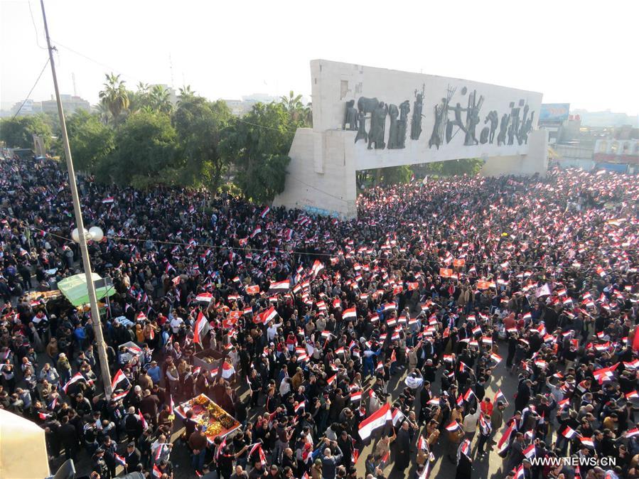 تظاهرة في بغداد لمطالبة الحكومة بإجراء إصلاحات