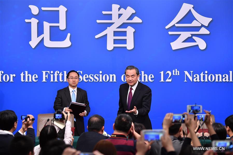  وزير الخارجية : العلاقات بين الصين والفلبين عادت لمسارها الصحيح