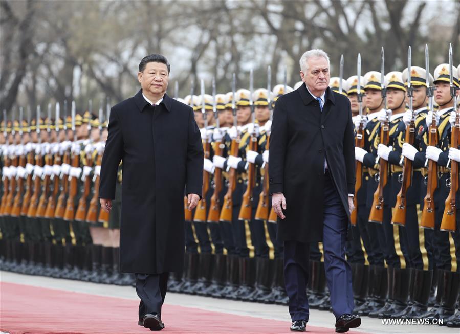 الصين وصربيا تتعهدان بتعزيز الصداقة والتعاون