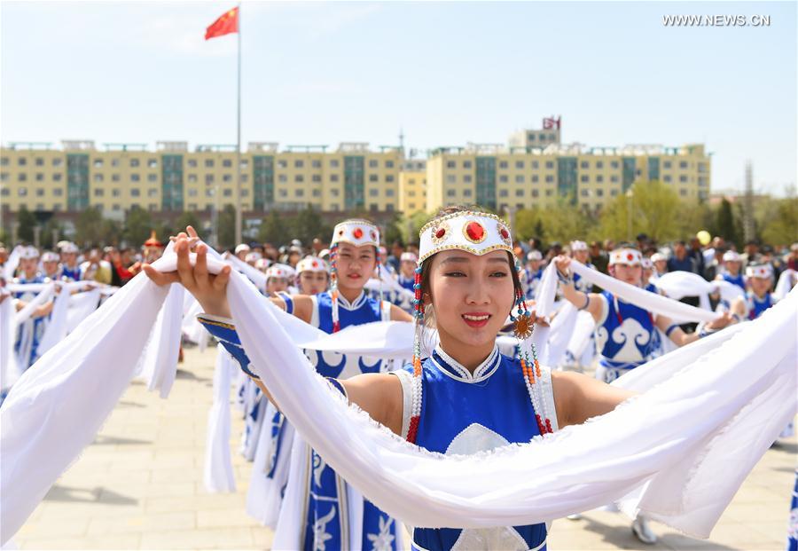  أول منطقة ذاتية الحكم في الصين تحتفل بعيد ميلادها الـ70