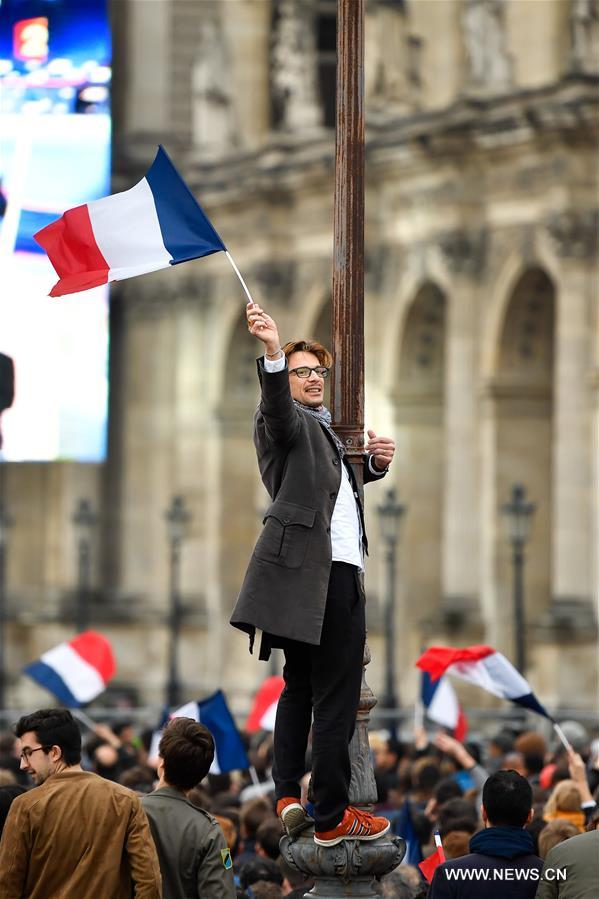 تقديرات: فوز ماكرون فى انتخابات الرئاسة الفرنسية