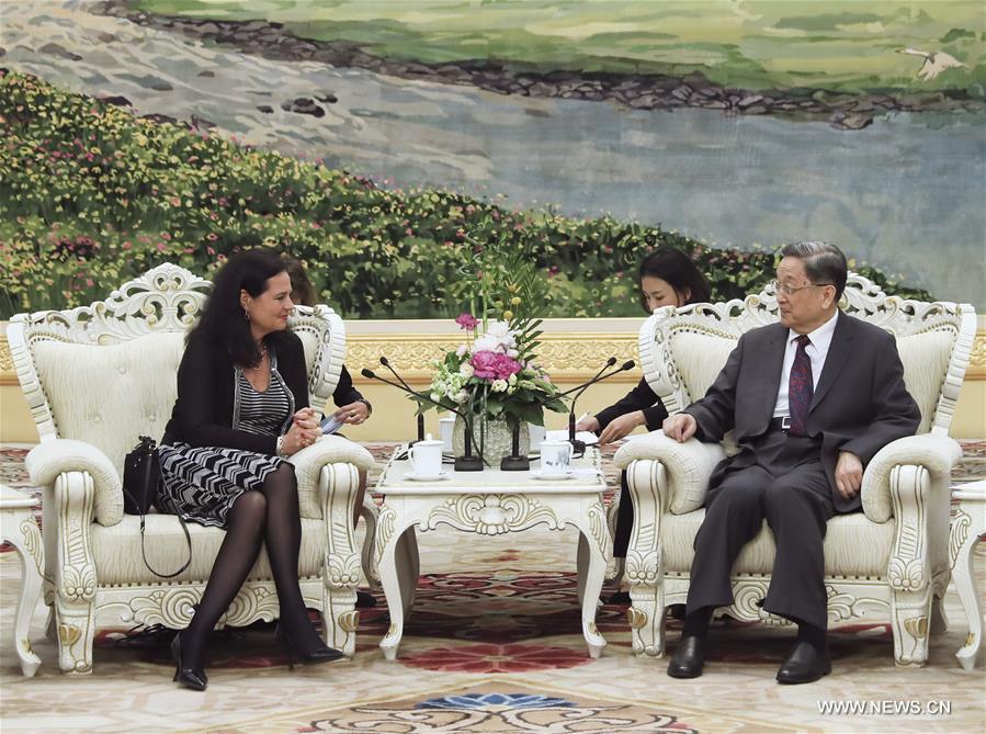 تقرير اخباري: الصين وبلجيكا تتعهدان بتعزيز الاتصالات والتعاون