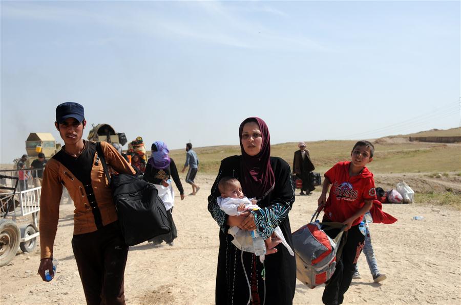 تحقيق إخباري: المرأة الموصلية تعيش ظروفا سيئة وصعبة تحت سيطرة داعش