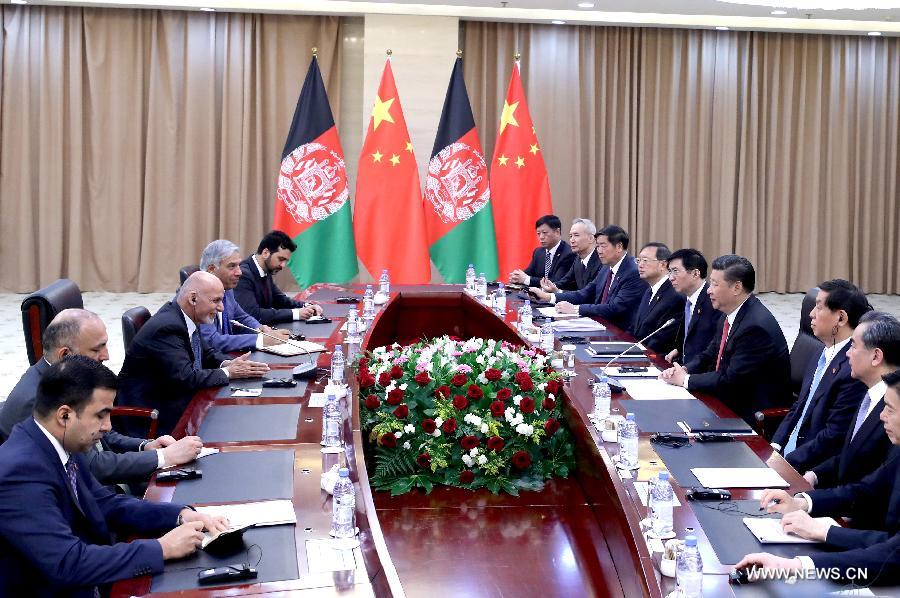 الصين وأفغانستان تتعهدان بتعاون أوثق في مبادرة الحزام والطريق